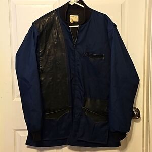 Vintage Back Fence Sportswear Hunter's jacket